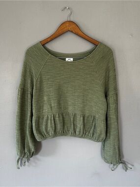 Aerie Olive Green Soft Knit Peplum Top Size Small Cozy Balloon Sleeve Shirt